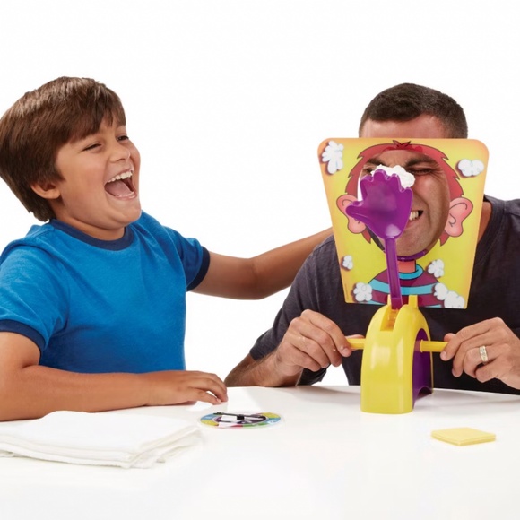 HASBRO "Pie Face! Game" - Picture 11 of 11